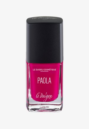 Leuchtend pinke Nagellackflasche mit schwarzem Deckel, beschriftet mit "Le Duigou Cosmétique PAOLA" und "le Duigou" auf klarem Glasbehälter.