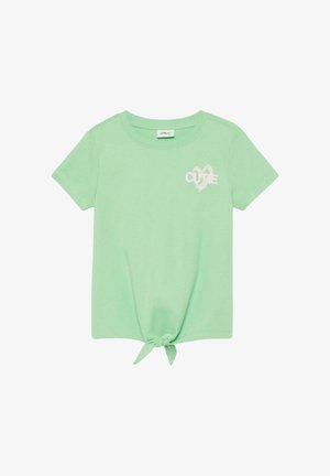 Mintgroen korte mouw t-shirt voor peuters met een knoop aan de voorkant en een klein wit hartvormig "CUTE"-tekstje aan de bovenkant links.