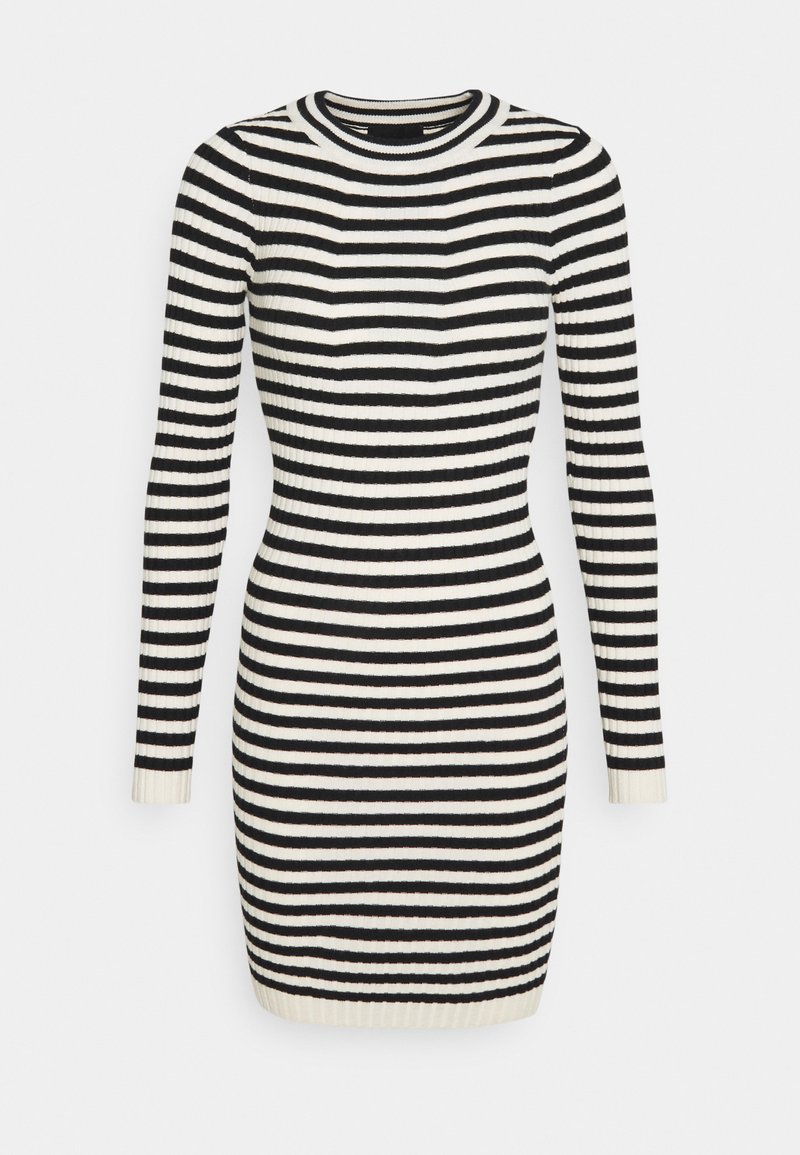 Pieces PCCRISTA O NECK DRESS - Vestido de malha - black/birch