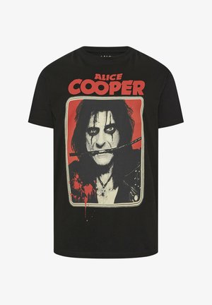 Zwart t-shirt met rode "Alice Cooper" tekst en een gestileerd portret van Alice Cooper met make-up en een stok in zijn mond.