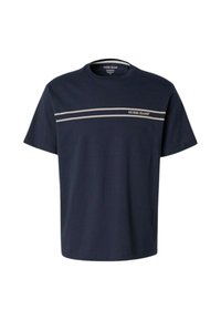 T-shirt a maniche corte blu navy in cotone, con scollo rotondo, due strisce orizzontali bianche e logo "GUESS JEANS" sul davanti.