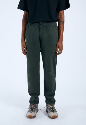 RUSH - Pantalones - forest green