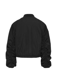 Giacca nera cropped con maniche arricciate, tessuto liscio e colletto a coste. Presenta un design semplice senza chiusure visibili.