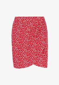 Unselected, red white