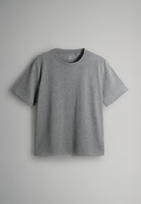 Thumbnail Image 2