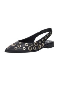 Zwarte leren slingback flats met spitse neus, voorzien van metalen oogjes, een lage blokhak en een open hiel ontwerp.