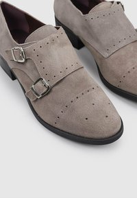 Sandra Fontán Zapatos sin cordones - grey