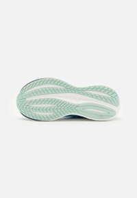 Saucony TRIUMPH 22 - Silniční běžecké boty - viziblue/dusk