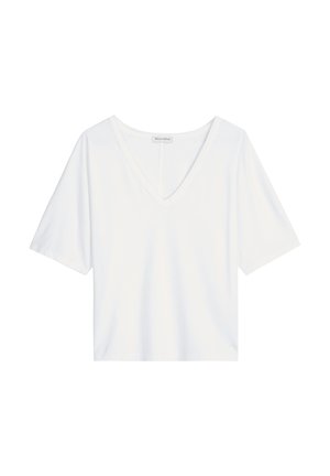 Λευκό T-shirt με κοντά μανίκια και V-λαιμόκοψη σε άνετη εφαρμογή, απεικονίζεται σε απλό λευκό φόντο.