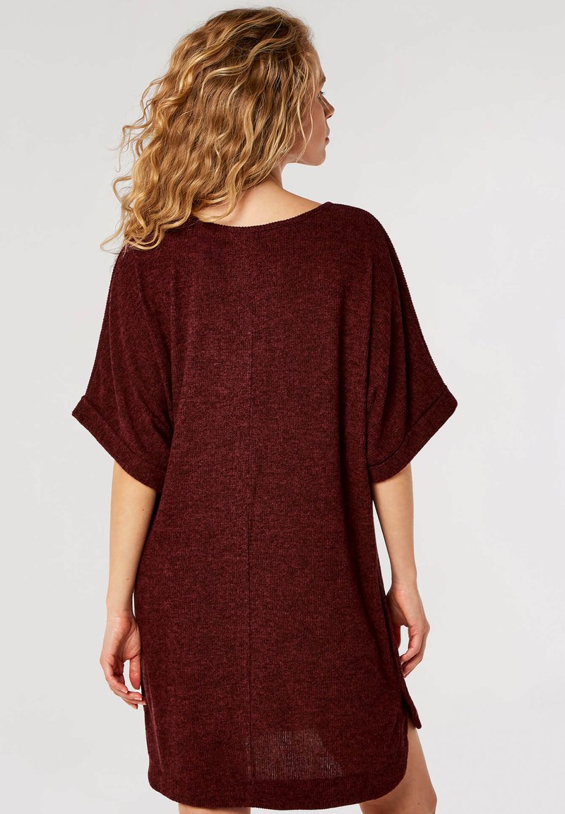 Apricot SOFT TOUCH BATWING MINI - Jumper dress - burgundy/bordeaux - Zalando Apricot SOFT TOUCH BATWING MINI - Jumper dress - burgundy/bordeaux - Zalando
