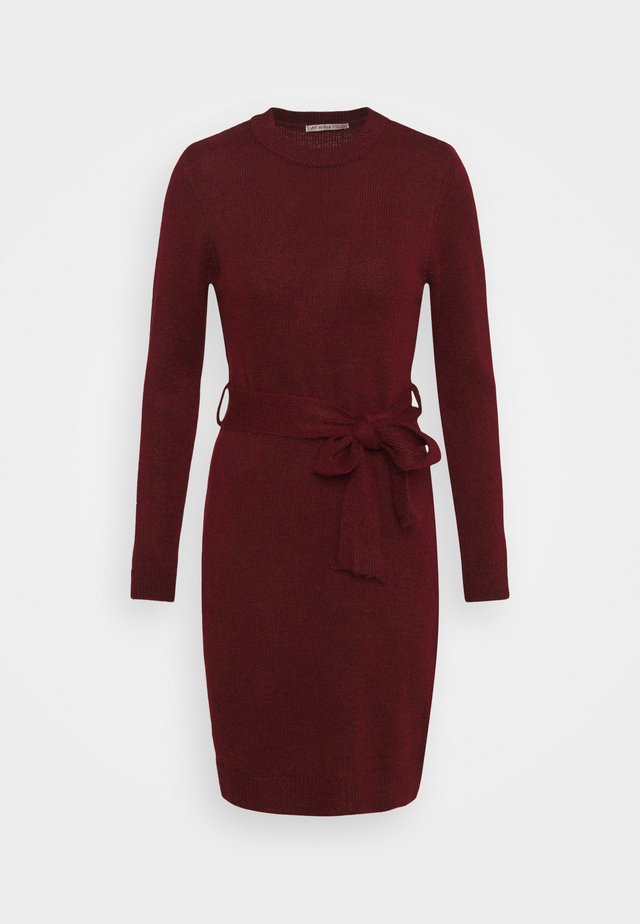 Rote Etuikleider Etuikleider Mit Jacke Fur Den Stilvollen Auftritt Zalando