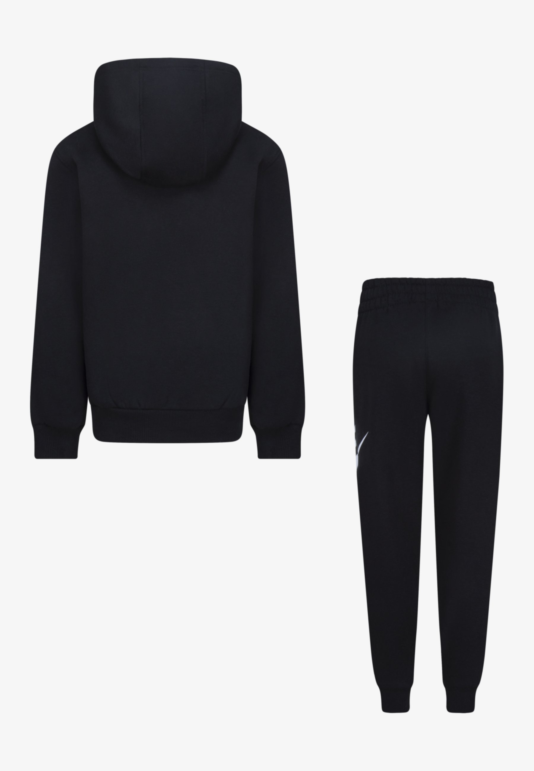 combien coûte un ensemble nike