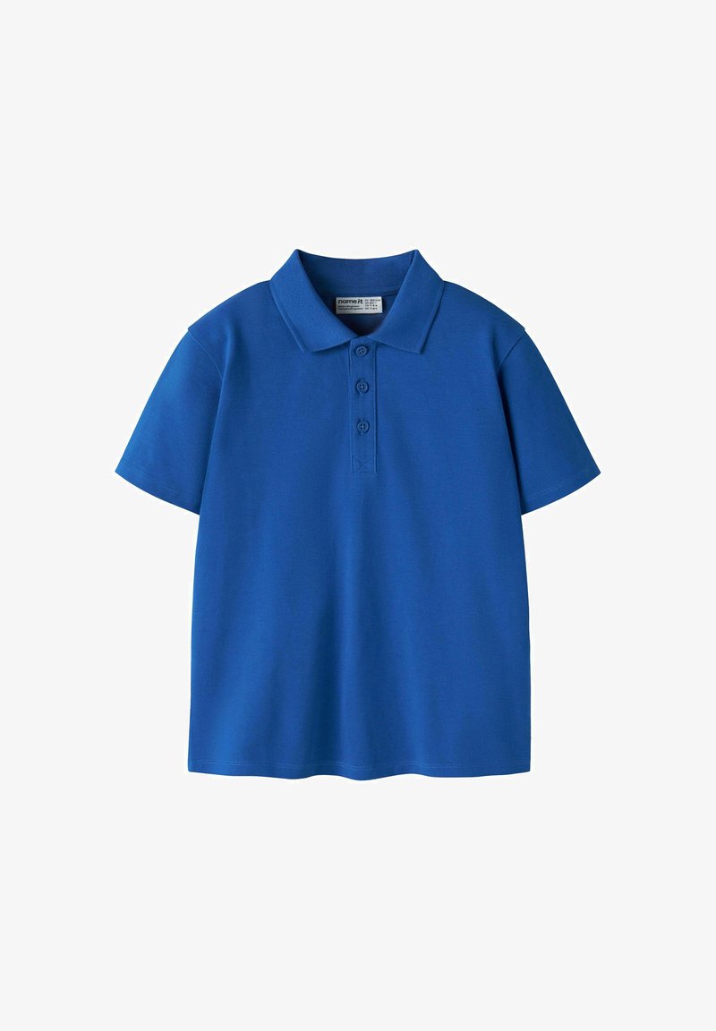 Polo bleu à manches courtes avec trois boutons et un col, présenté sur fond blanc.
