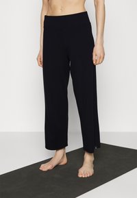 Yogasearcher - RAVANA FLOWY PANTS - Trainingsbroek - deep black Miniatuurafbeelding 1