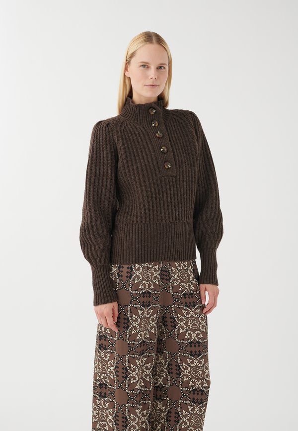 MITTADEA RWS - Strickpullover - coffee