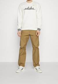 adidas Originals Sweatshirt - off-white