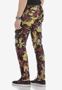 Cipo & Baxx Jeans Slim Fit - rot