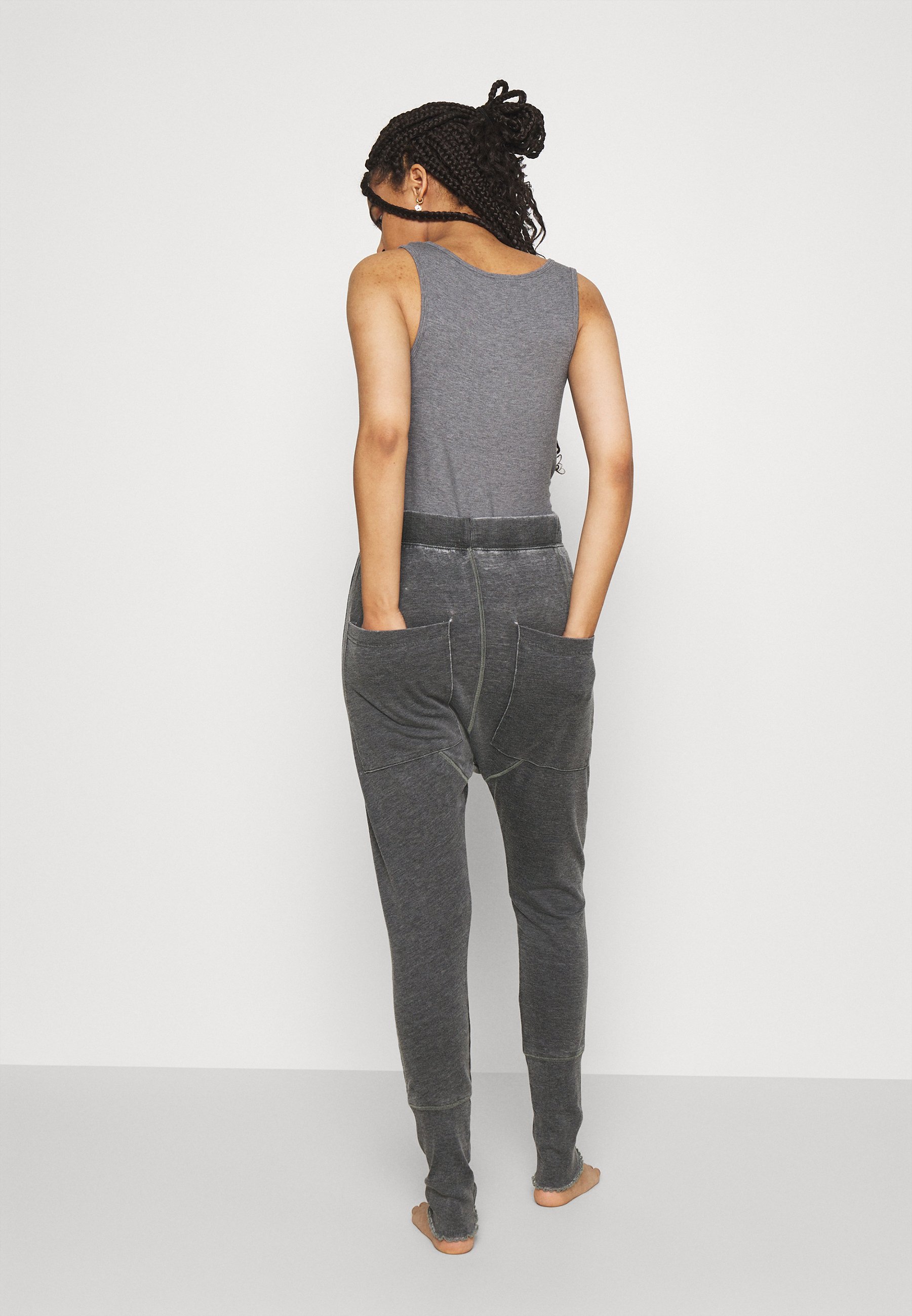Free People COZY ALL DAY HAREM LEGGIN - Pantaloni del pigiama - washed  black/nero - Zalando.it