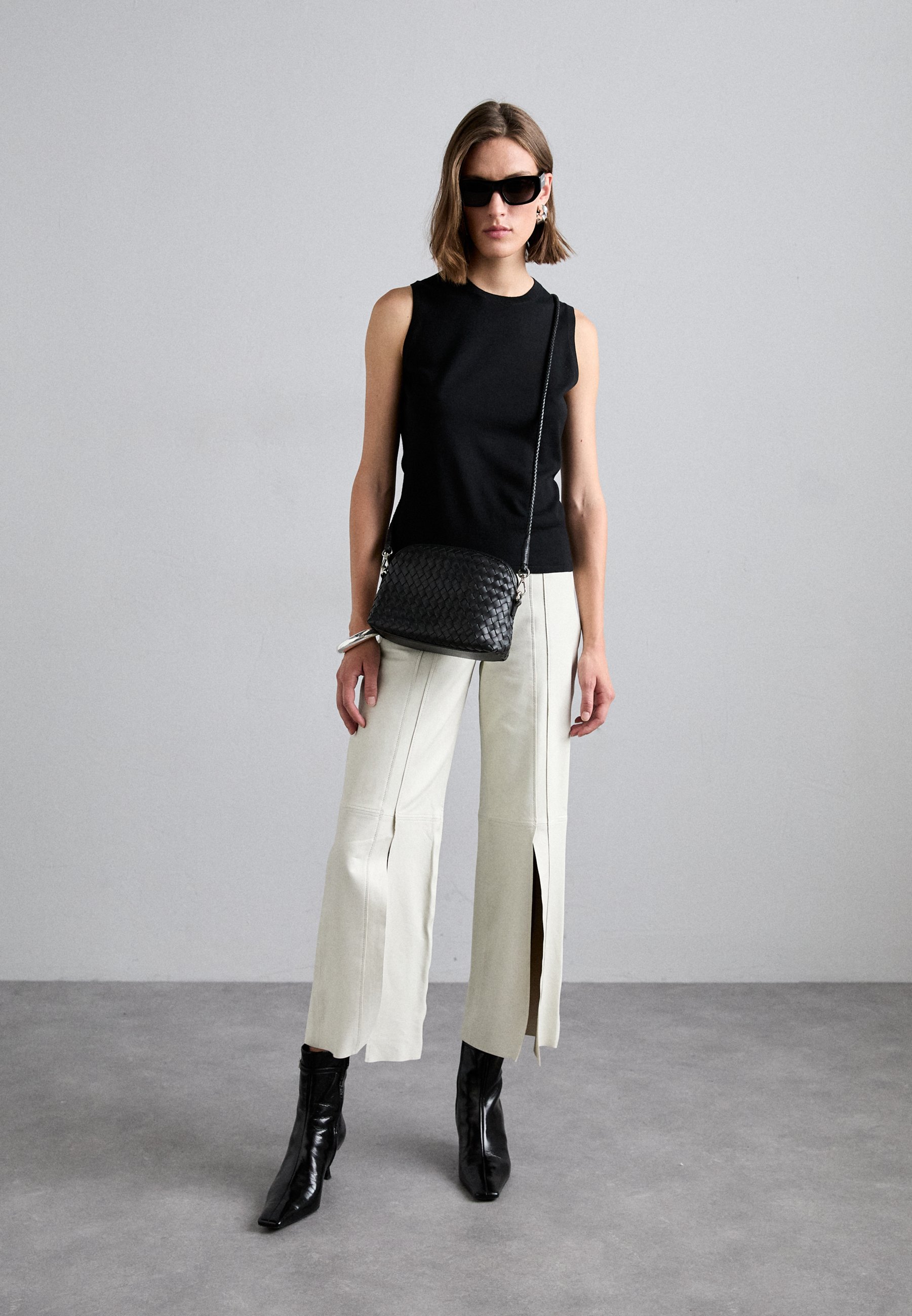 DRAGON DIFFUSION CHUNKY FELLINI - Cross body bag - black