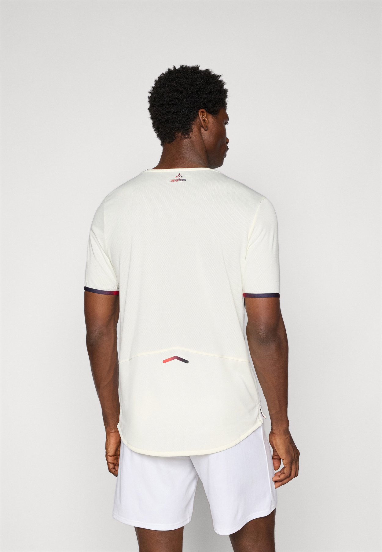 LILLE LOSC AWAY SHORT SLEEVE 