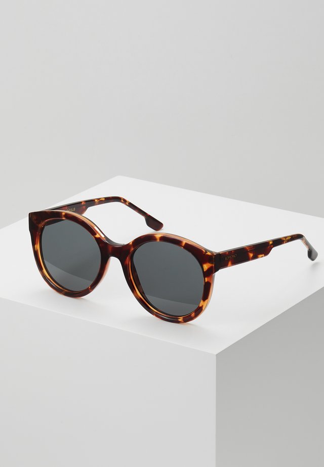 ELLIS - Solbriller - havana