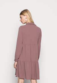 JDY PIPER NOOS - Vestido camiseiro - rose taupe