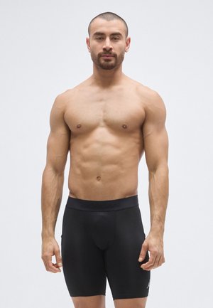 SHORT - Kratke boksarice - black