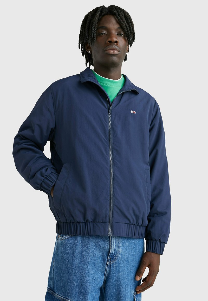 Tommy Jeans ESSENTIAL JACKET - Καλοκαιρινό μπουφάν - twilight navy