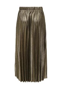 Jupe plissée métallisée avec une taille élastique. Présente une couleur bronze riche et une texture fluide, créant une silhouette mi-longue.