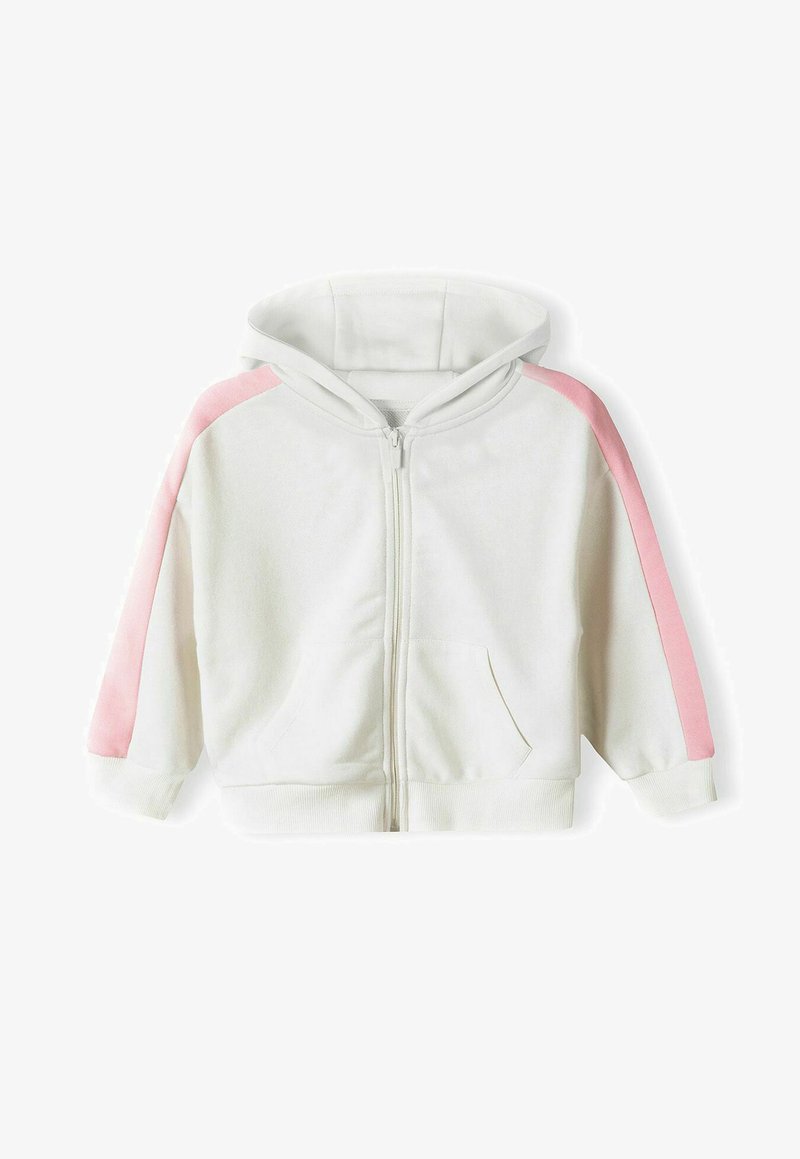 Bijela zip-jakna s ružičastim naglaskom na ramenima, izrađena od mekog materijala. Ima kengurske džepove i kapuljaču.