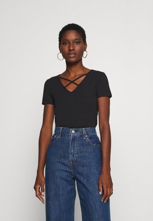 T-shirt con stampa - black