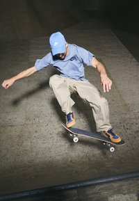 Nike SB TEE LOGO - T-shirts print - ashen slate