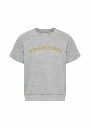 Grå bomullsblandad t-shirt med korta raglanärmar och rund halsringning. Har "TRÈS CHIC" tryckt i fet guldtext.