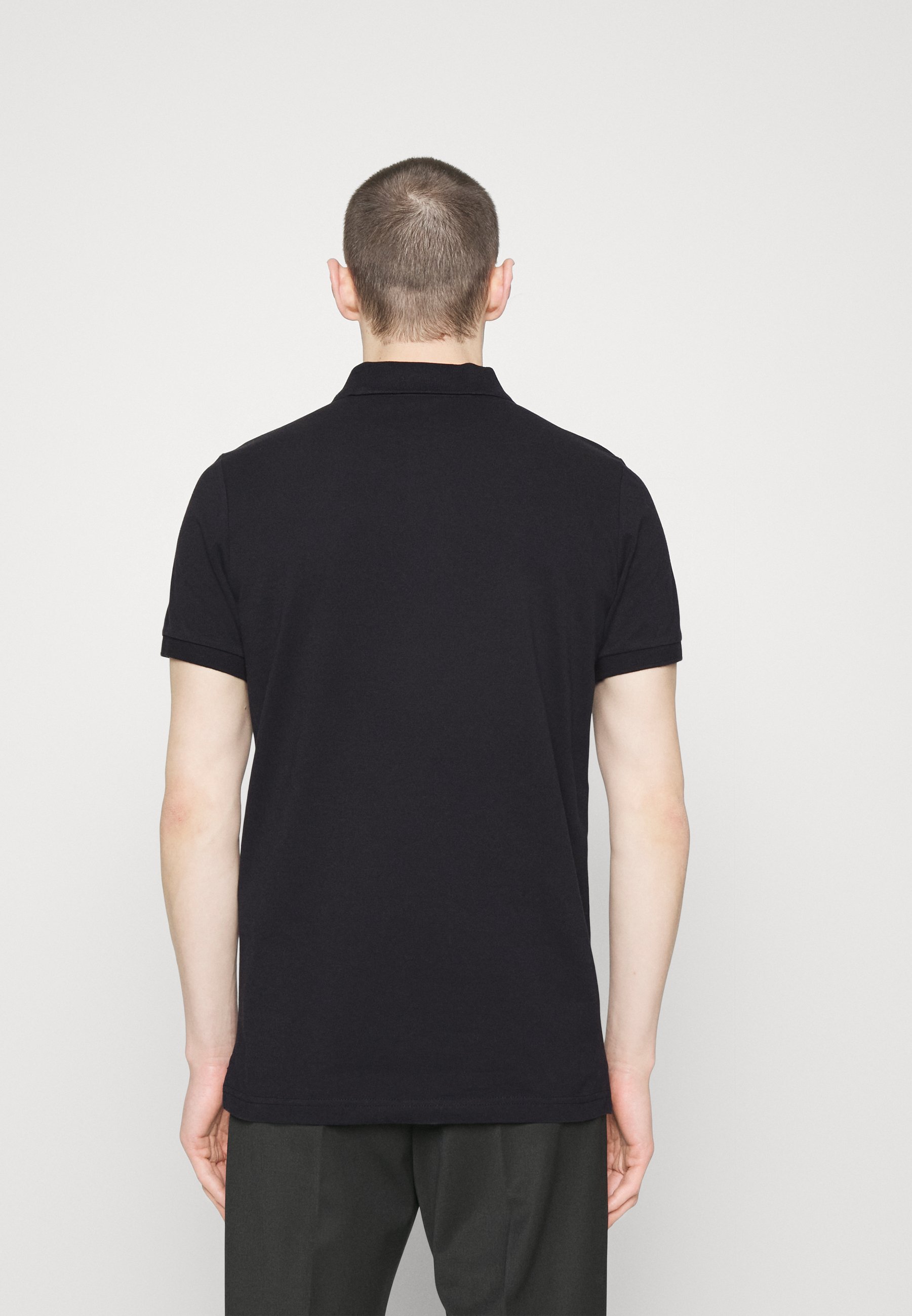 Tシャツ・カットソー ICEBERG Woman Polo Shirt Black 1 A0079000 9000 Iceberg t-shirt bawełniany damski kolor czarny F5B2 6327