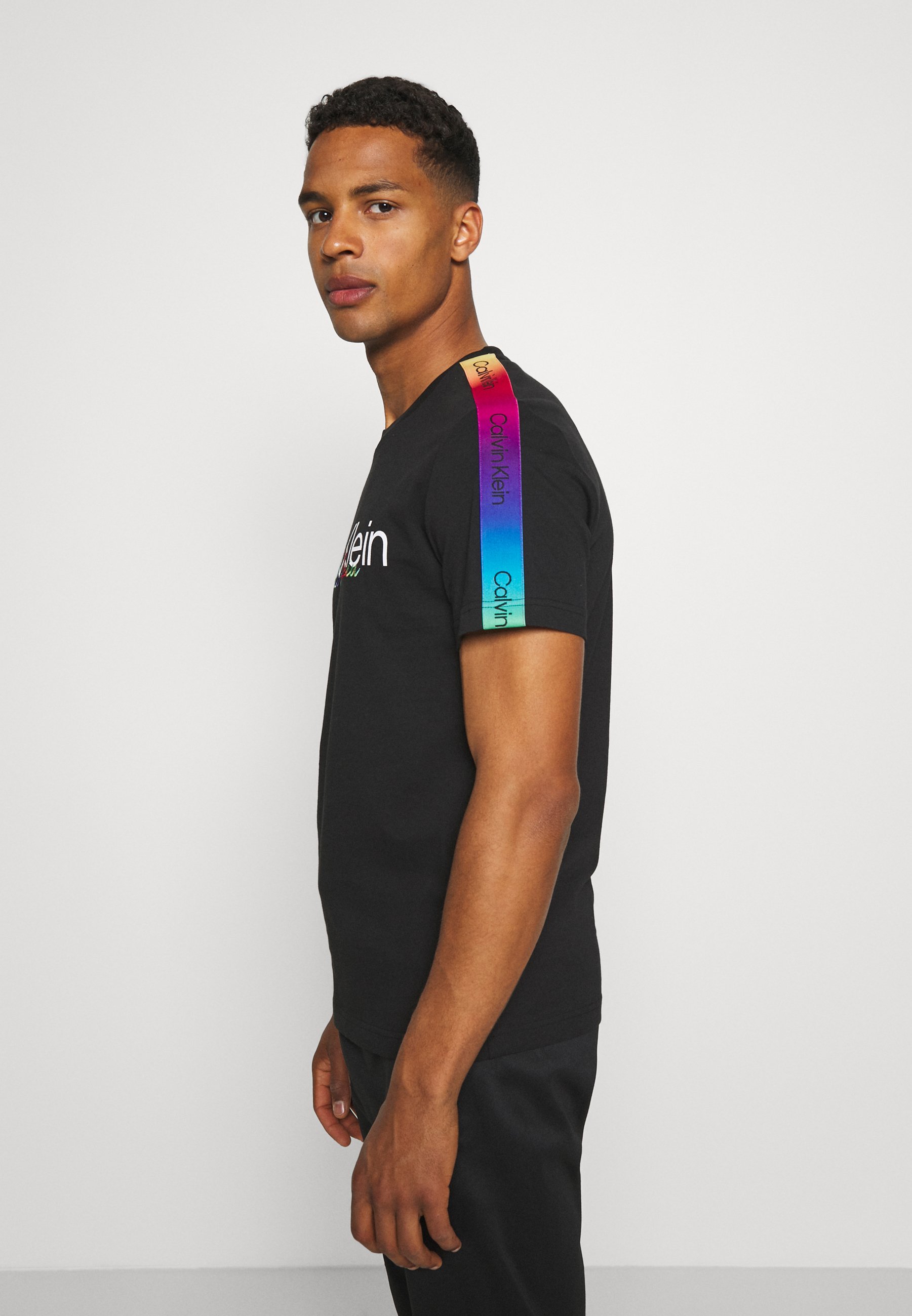 calvin klein regular fit