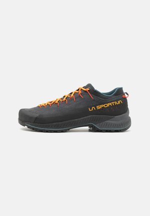 TX4 EVO - Hiking shoes - carbon/papaya