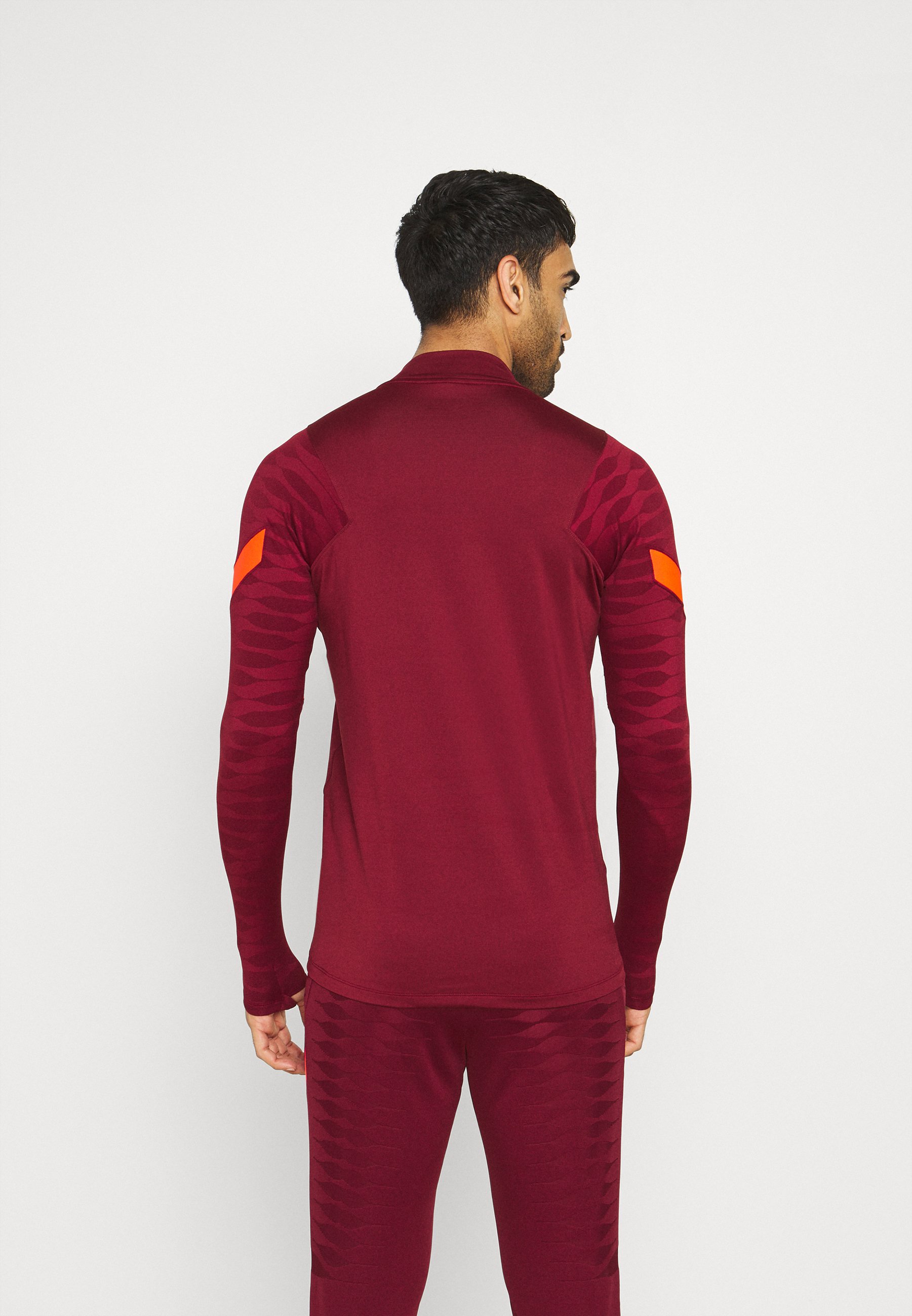 Nike Performance LIVERPOOL FC 