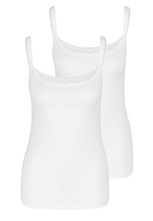 Deux débardeurs blancs unis sans manches avec de larges bretelles, affichés de face et superposés sur un fond blanc.