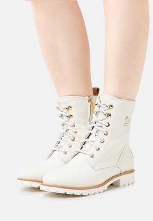 FARA IGLOO  - Lace-up ankle boots - white