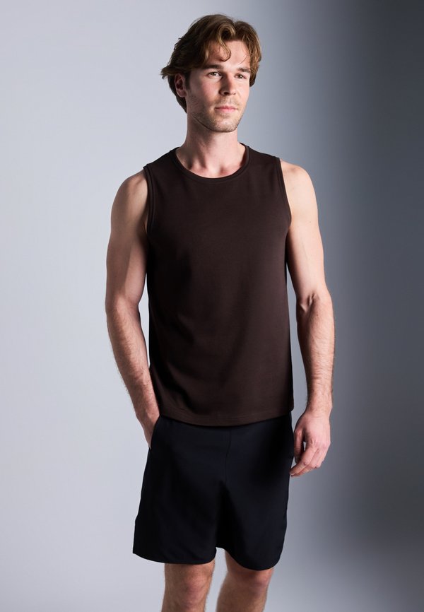 QUICK DRY TECHNOLOGY - Top