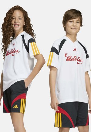 adidas Performance, CAMISETA DE MANGA CORTA HOUSE OF TIRO UNISEX - Camiseta estampada - white