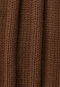 Brown knitted fabric featuring a ribbed texture with vertical lines. Soft, cozy appearance with a warm, earthy tone.