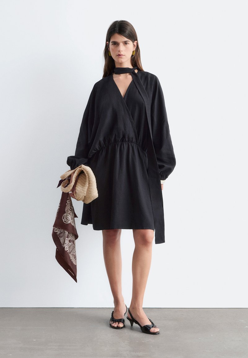 blue dress white stripes Oceanfront Stripe Maxi | Trendy Women's Dress photoshoot-organza stretch poplin Collared V Cole Haan Men's GrandPr Color:Chartreuse