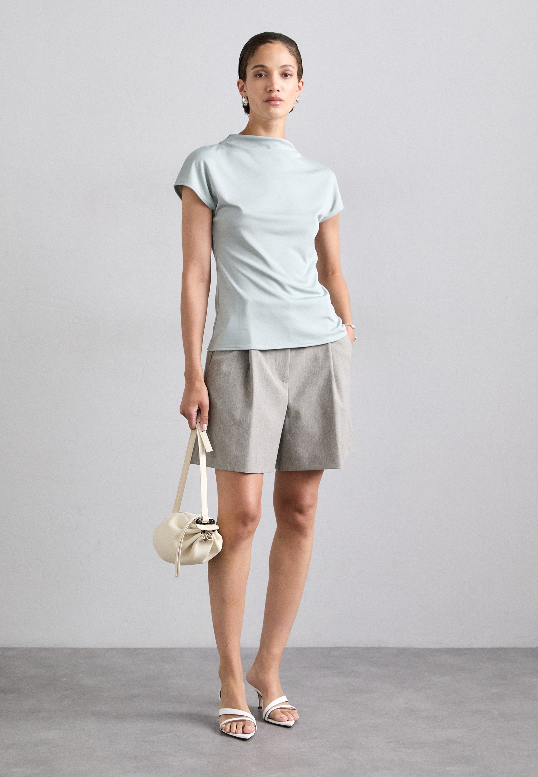 Tiger of Sweden ALITTA - Basic T-shirt - pale green/light