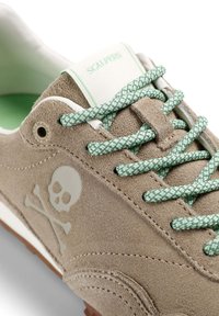 Scalpers - Sneakersy niskie