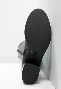 Ten Points Stivali alti - black