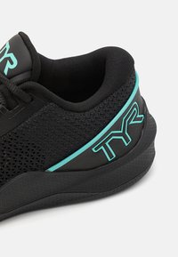 TYR CXT2F - Tenisice za trening - brekafast blues