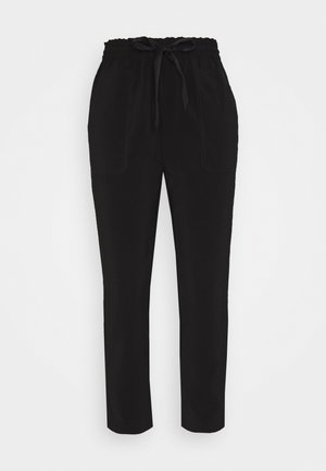 Pantalon noir taille haute avec ceinture élastique, cordon de serrage, poches plaquées avant et coupe droite sur fond blanc.
