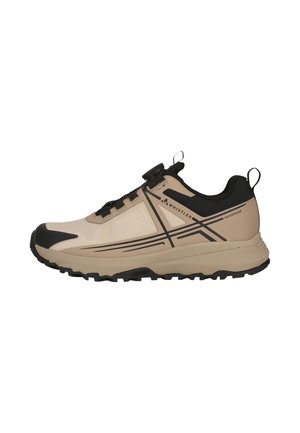 Beige og sort vandtæt vandrestøvle med robust sål, snøresystem og mærket Whistler på siden.