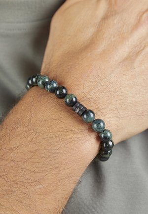 s.Oliver, BEADS - Bracelet - grün
